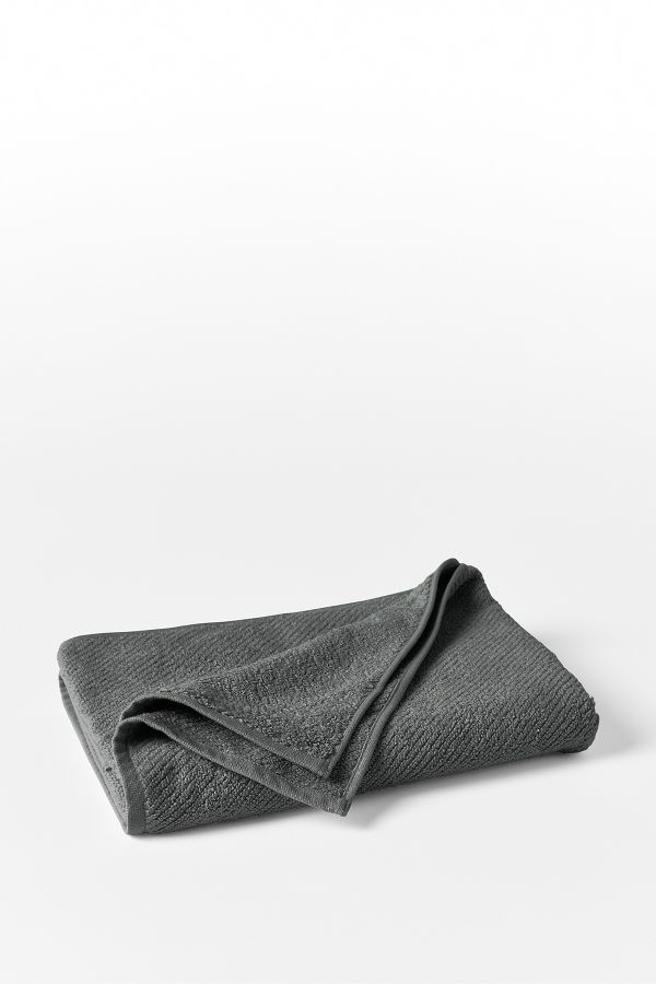 Slide View: 1: Coyuchi Air Weight Organic Bath Towel