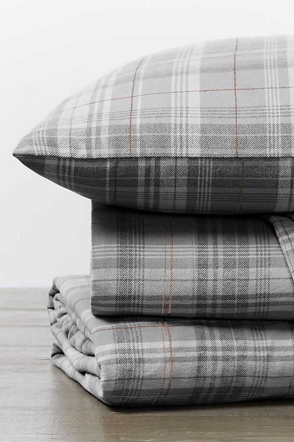 Slide View: 1: Coyuchi Cloud Brushed Organic Flannel Sheet Set