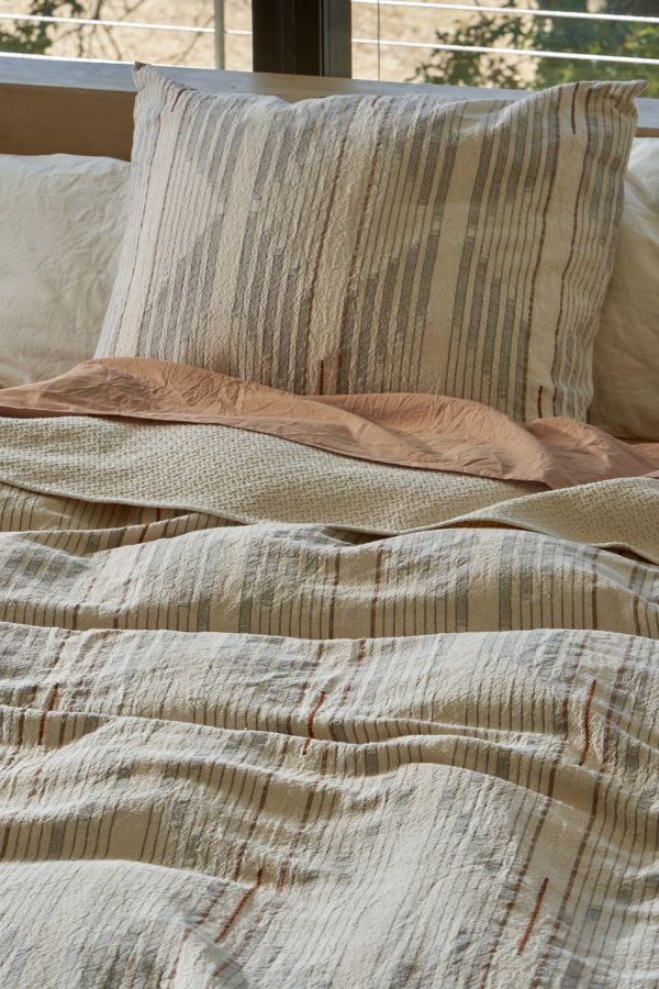 Slide View: 2: Coyuchi Morelia Organic Duvet Cover