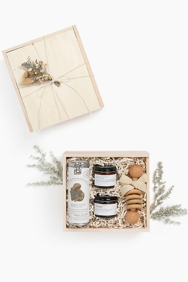 Slide View: 1: Loved and Found Mama Curated Gift Box