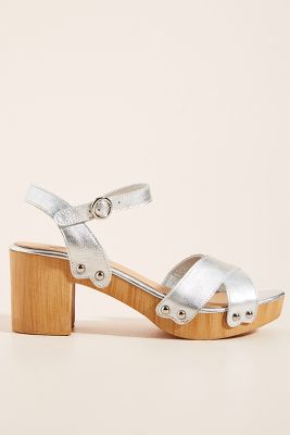 platform clog sandals