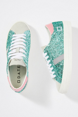 date footwear