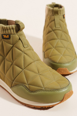 teva high top sneakers