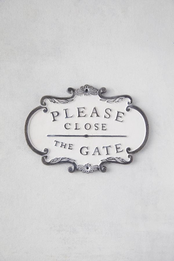 Slide View: 2: Please Close the Gate Sign