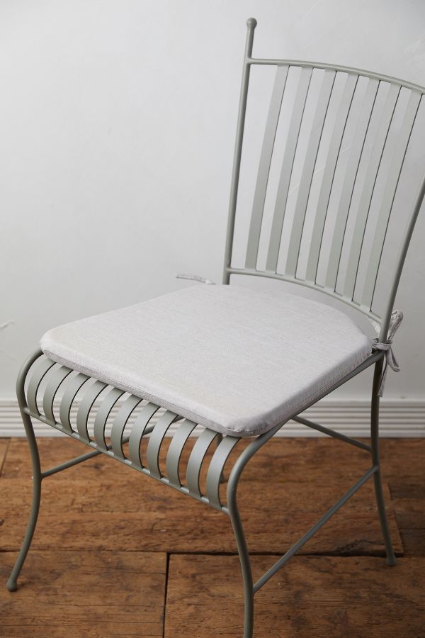 Slide View: 1: Outdoor Dining Chair Cushion