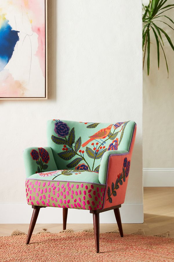 Slide View: 1: Izzy Petite Accent Chair