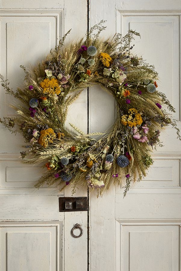 Slide View: 1: Preserved Perennial Garden Wreath