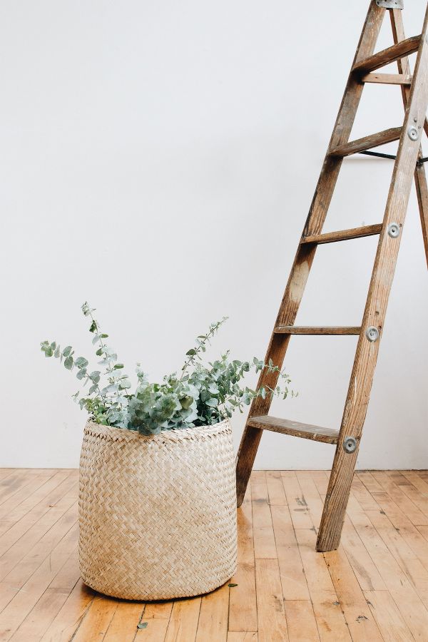 Slide View: 3: Roan Iris Birdie Floor Basket