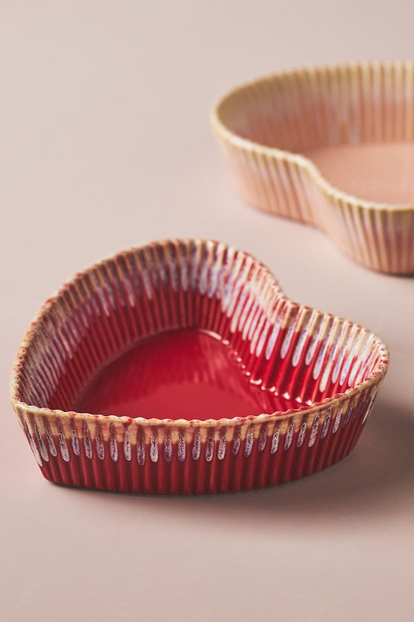 Slide View: 3: Heart-Shaped Stoneware Ramekin