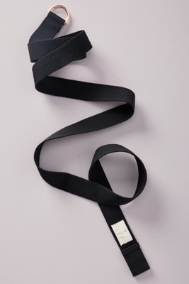 oak and reed yoga strap and mat sling