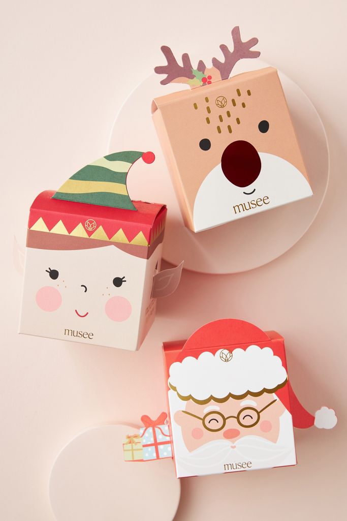 holiday themed bath bomb is great for a christmas gift and will create a holiday mood for your female both