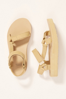 teva midform leather