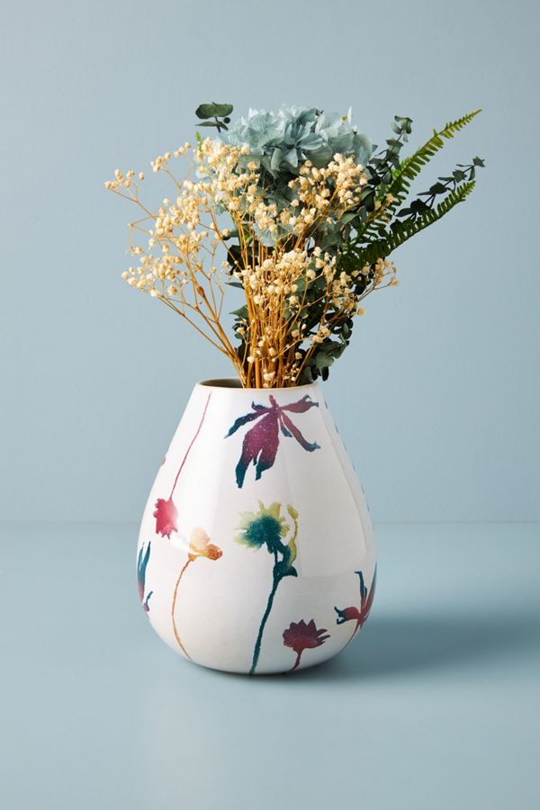 Slide View: 2: Heartfelt by Anthropologie Dried Hydrangea Bouquet