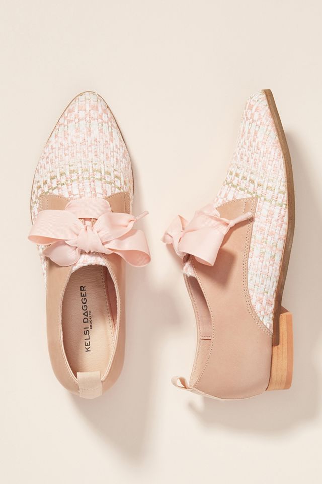 kelsi dagger brooklyn savas oxfords