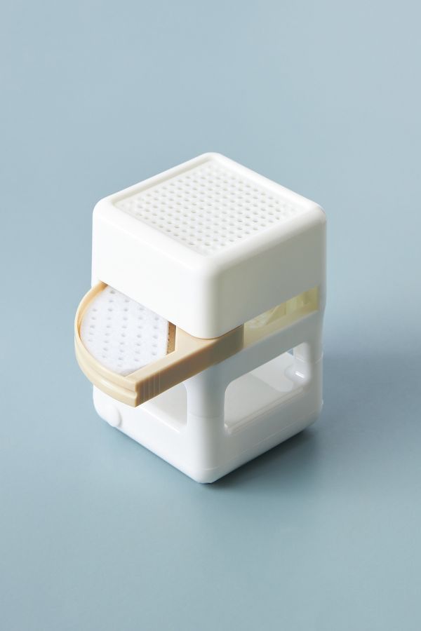 Slide View: 2: AromaTech AromaCube Portable Diffuser