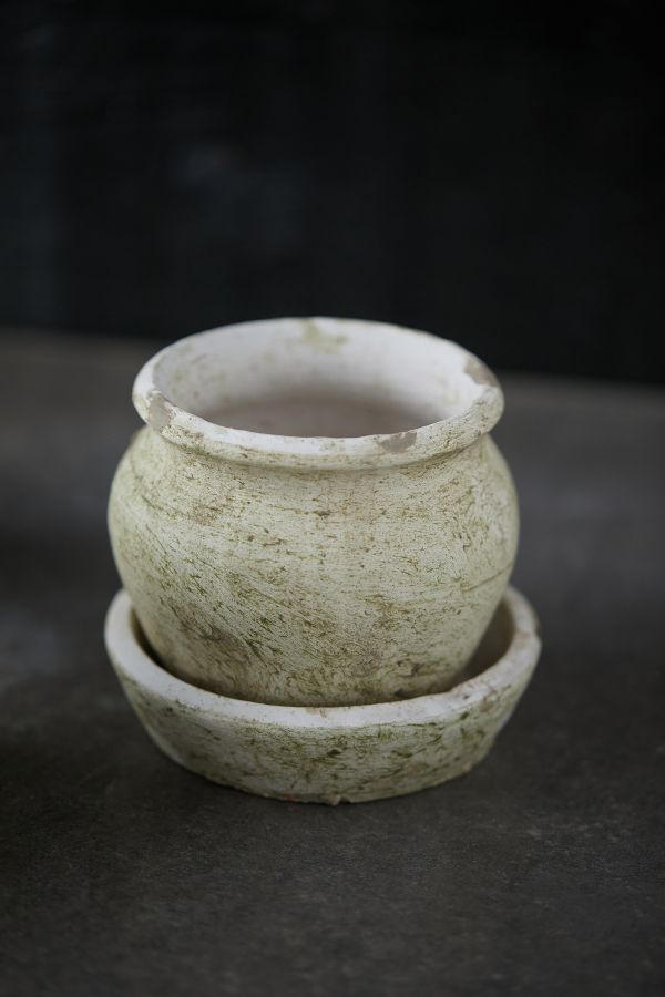 Slide View: 9: Earth Fired Clay White Curve Pots + Saucers, 3 Sizes Set