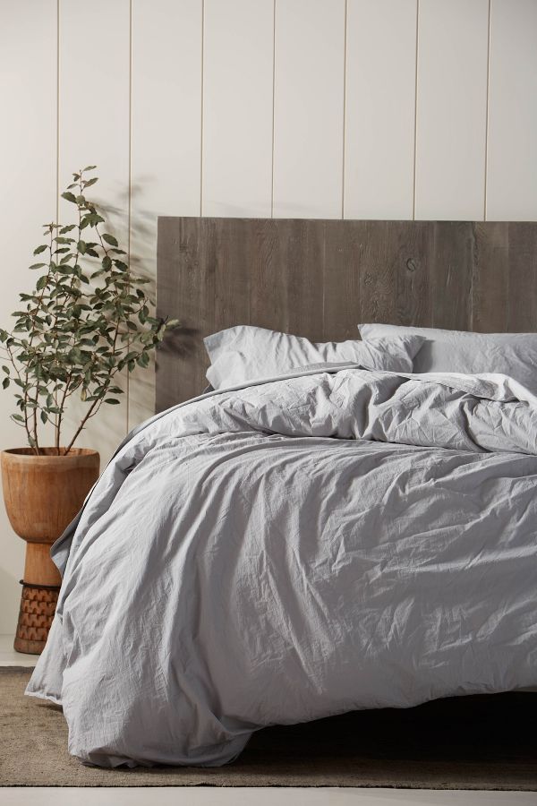 Slide View: 1: Coyuchi Organic Crinkled Percale Duvet Cover