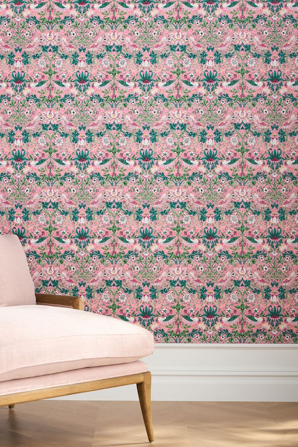 Slide View: 1: Morris & Co. Strawberry Thief Wallpaper