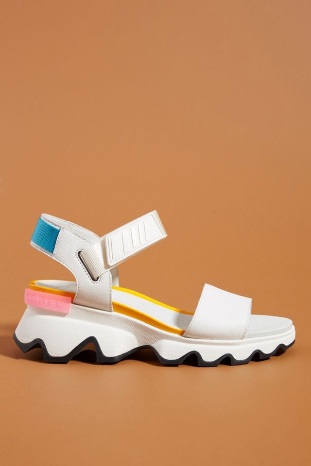 kinetic sorel sandals