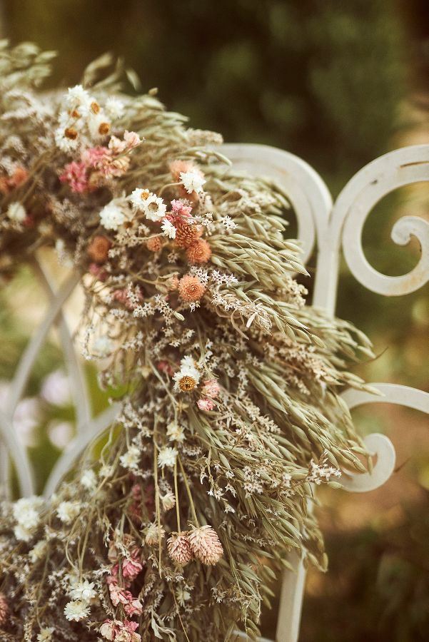 Slide View: 2: Preserved Pink Posey Wreath