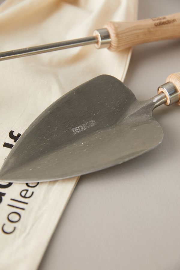 Slide View: 2: Sneeboer X Piet Oudolf Trowel + Hoe Gift Set