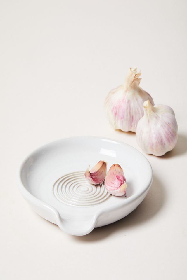 Farmhouse Pottery Pantry Garlic Grater Dish Anthropologie