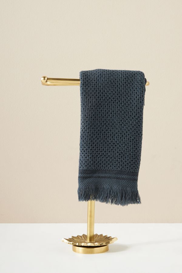 Slide View: 1: Demeter Towel Stand