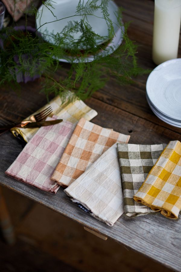 Slide View: 2: Plaid Napkin