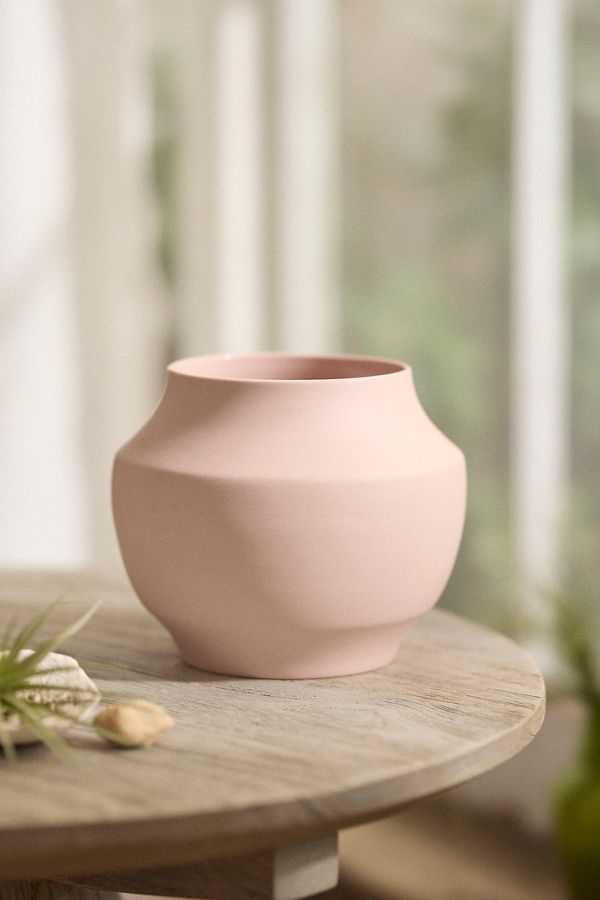 Slide View: 3: Ceramic Nia Planter, 6"