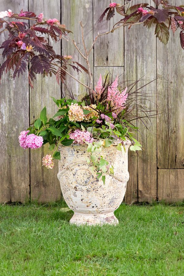 Slide View: 5: Barnacle French Urn