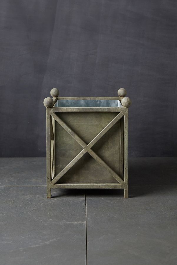 Slide View: 2: Cross Frame Iron Planter