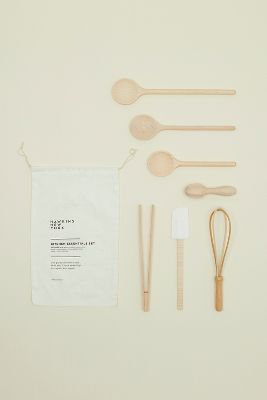 Hawkins New York Essential Kitchen Set