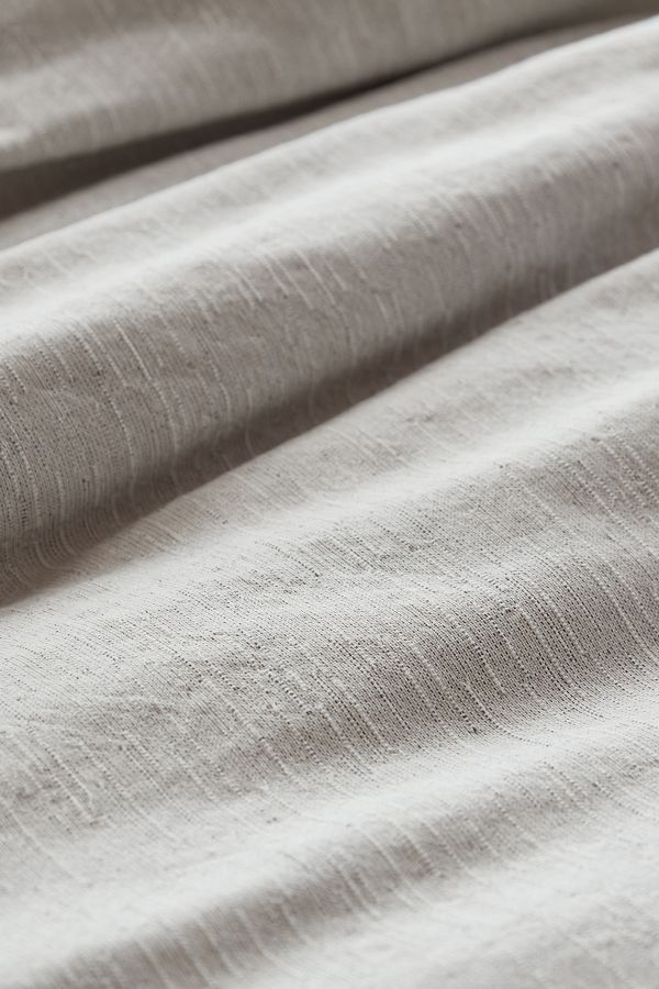 Slide View: 3: Coyuchi Toro Canyon Organic Duvet Cover