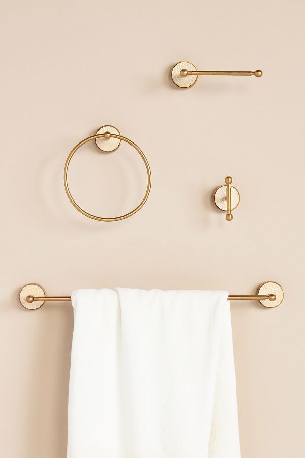 Vista diapositiva: 2: Pauline Towel Bar