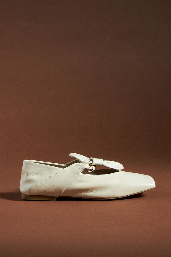 Slide View: 2: Vicenza Bow Mary Jane Flats