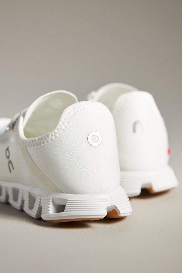 Slide View: 4: On Cloud 5 Coast Sneakers