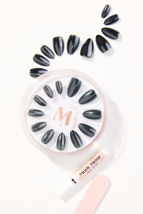 Slide View: 1: Mani Muse Perfectly Pressed Gel Mani Press-On Nails