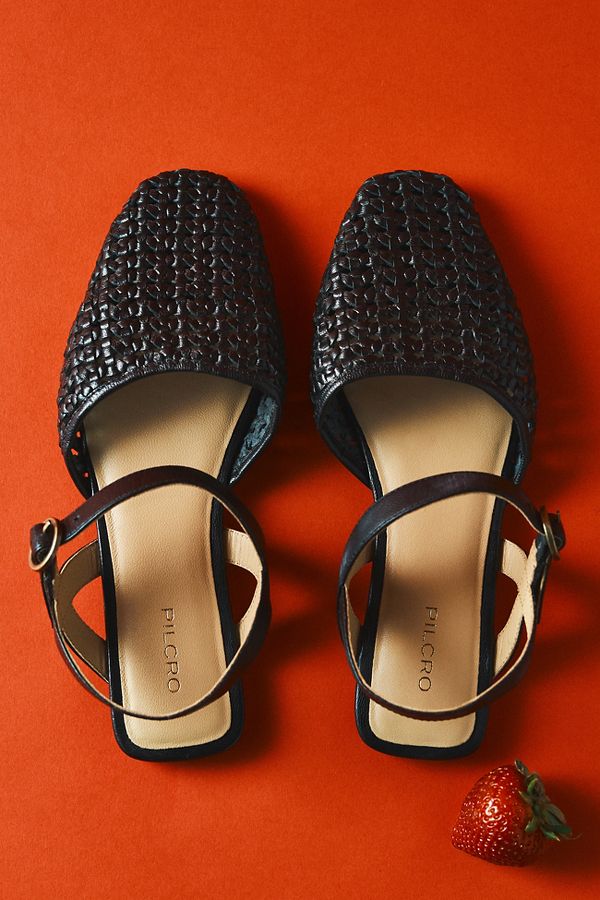 Slide View: 1: Pilcro Woven Flats