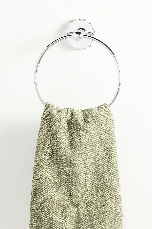 Slide View: 1: Wiggle Towel Ring