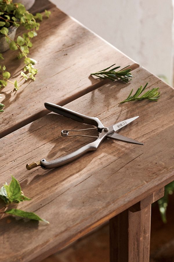 Slide View: 2: Sophie Conran for Burgon & Ball Snips