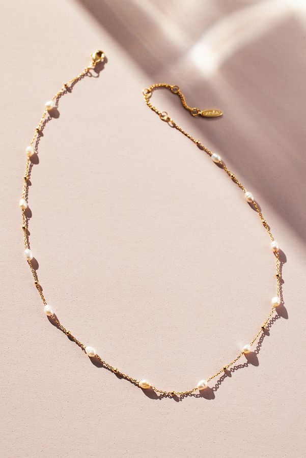 Slide View: 2: Mini Pearl Chain Necklace