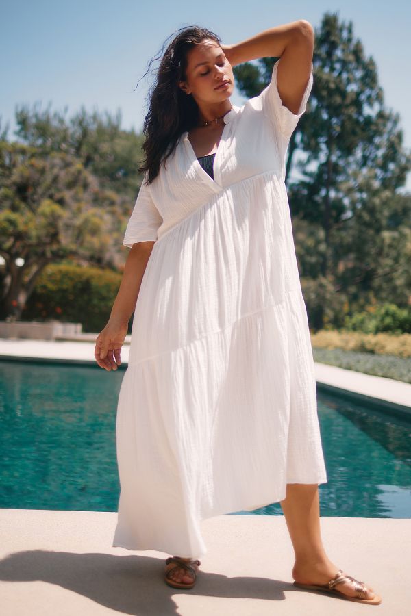 Slide View: 7: The Kallie Flowy Maxi Dress by Celandine