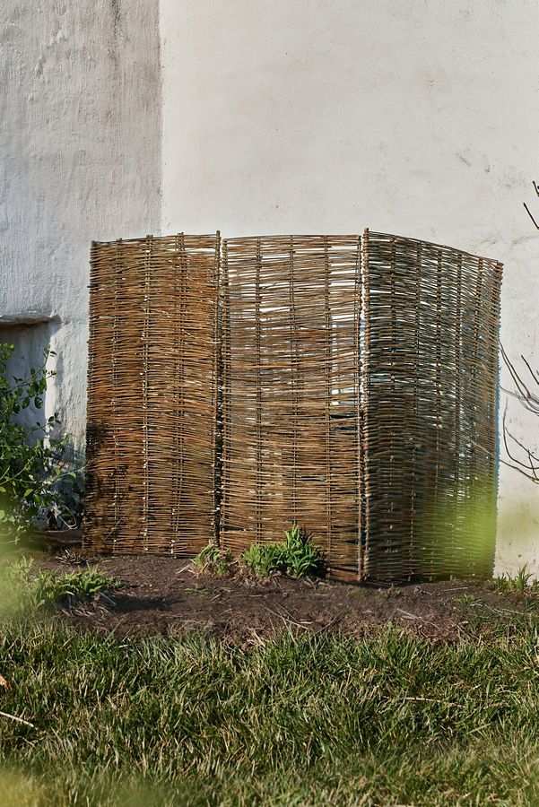 Slide View: 2: Willow Screen