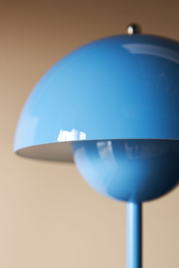 Slide View: 3: Flowerpot V9 Rechargeable LED Portable Table Lamp