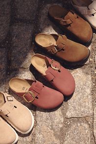 Slide View: 2: Birkenstock Boston Chunky Clogs