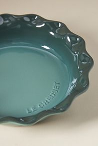 Slide View: 3: Le Creuset 9" Heritage Pie Dish