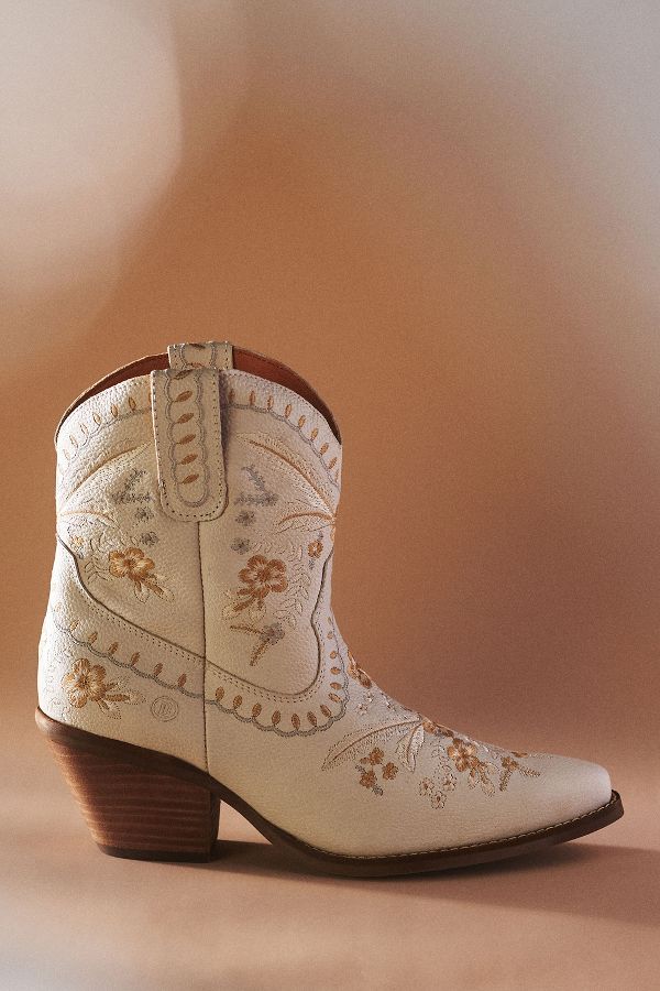 Slide View: 1: Dingo 1969 Primrose Leather Booties