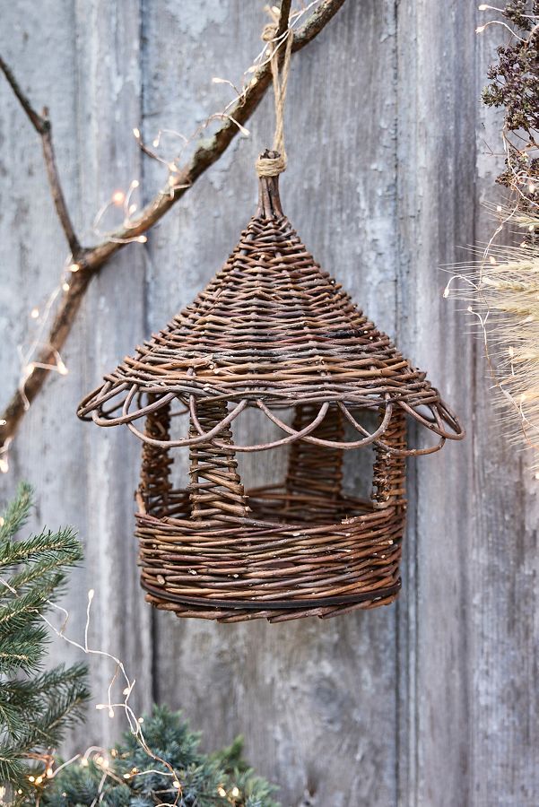 Slide View: 3: Willow Platform Bird Feeder