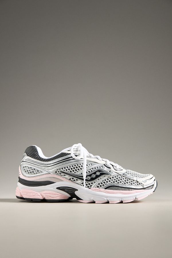 Slide View: 1: Saucony ProGrid Omni 9 Sneakers