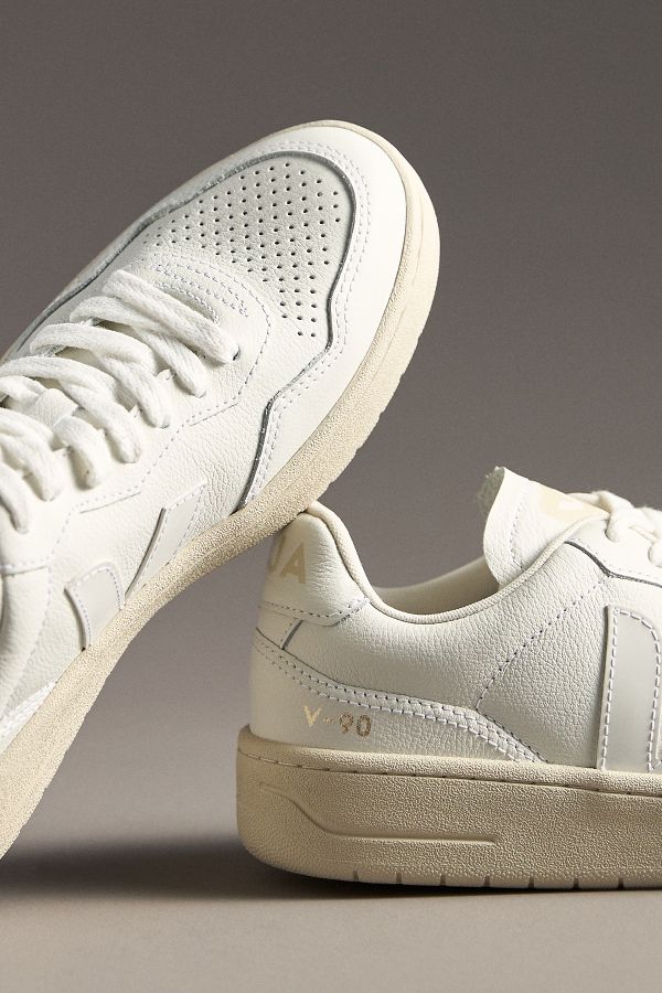 Slide View: 3: Veja V-90 Sneakers